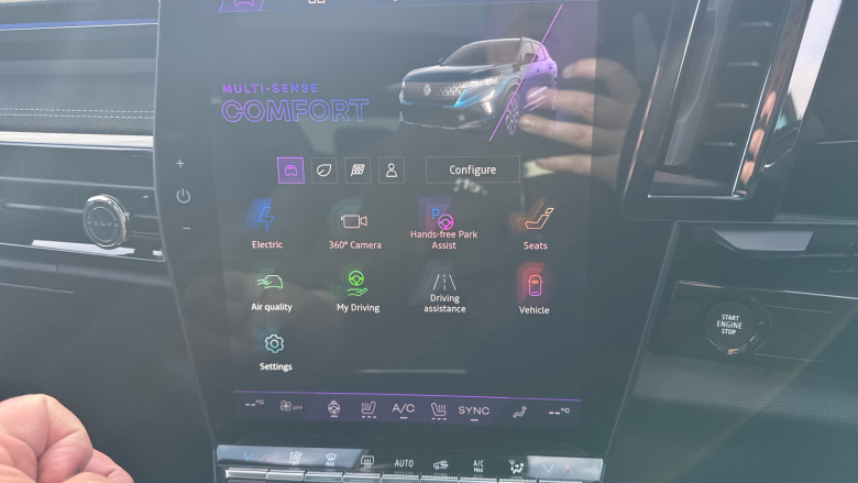 Renault Austral E-Tech Full Hybrid Iconic Esprit Alpine 5dr Auto Hybrid Estate